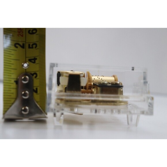 Vintage Sankyo Japan Lucite & Gold Piano Music Box US Patented Memories‎ “ Cats” - Picture 5 of 5